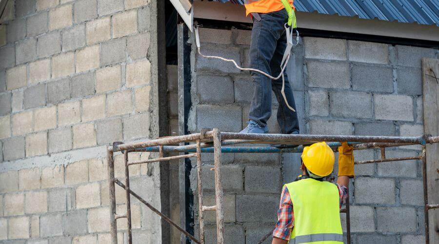 Expert Emergency Roof Repairs services in Myrtle, MS